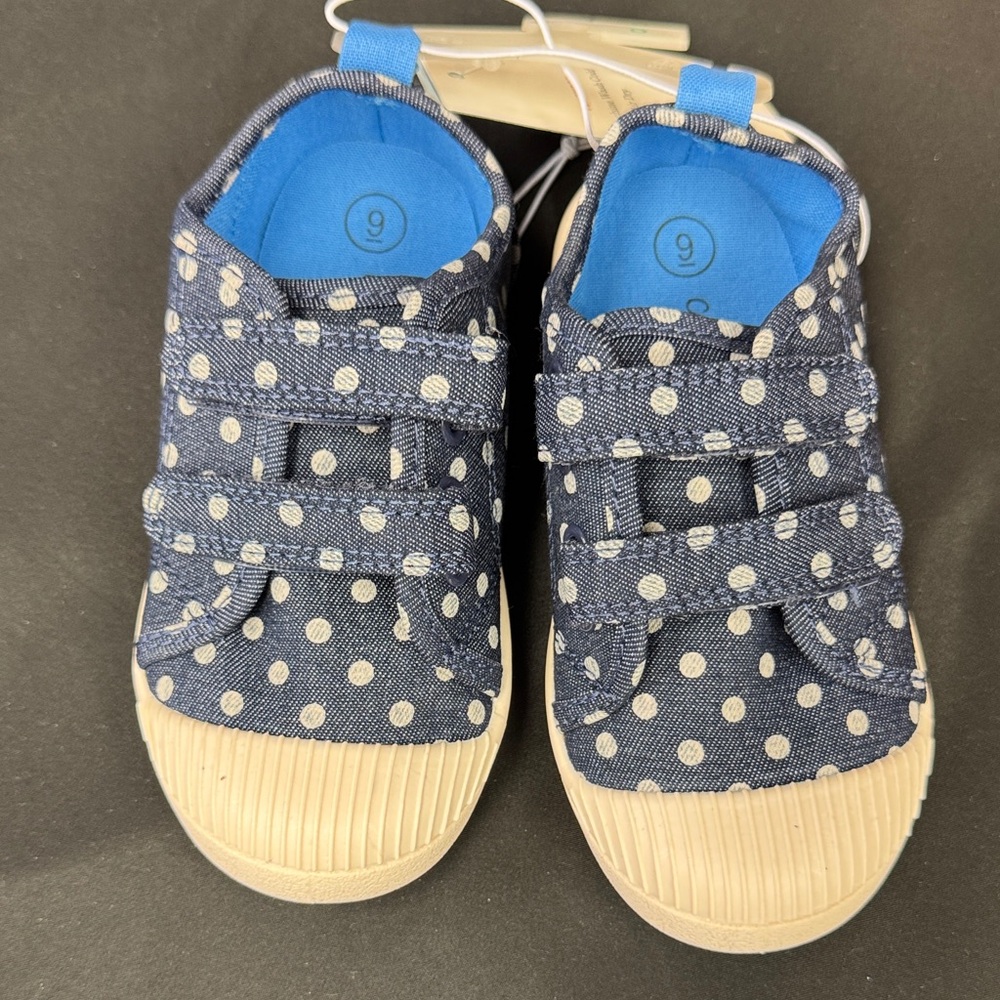 Cat & Jack Navy and White Polka Dot Sneakers size 9 perfect for jeans outfits